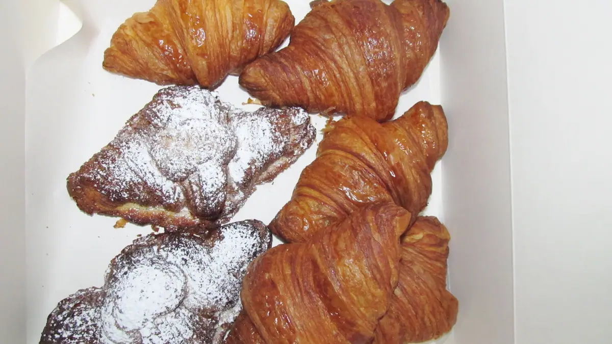Rosas Sicilian Food and Pastries – italian bakery in West End, Aberdeen